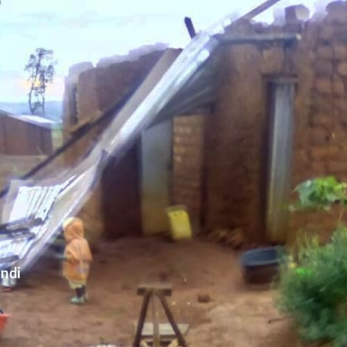 Nduta (Tanzanie) : plusieurs maisons détruites par une pluie torrentielle
