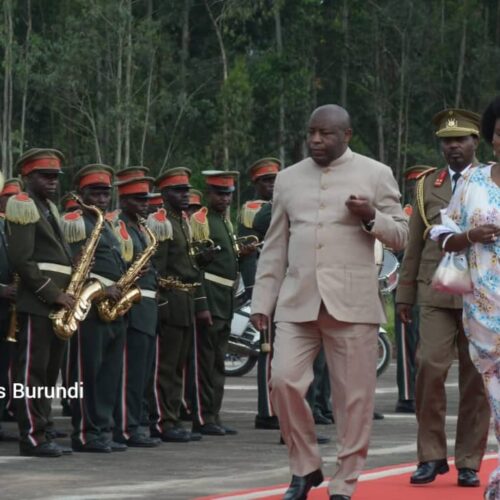 Gitega : le président Neva loue la bravoure des militaires burundais en mission de maintien de la paix sans évoquer les pertes en RDC