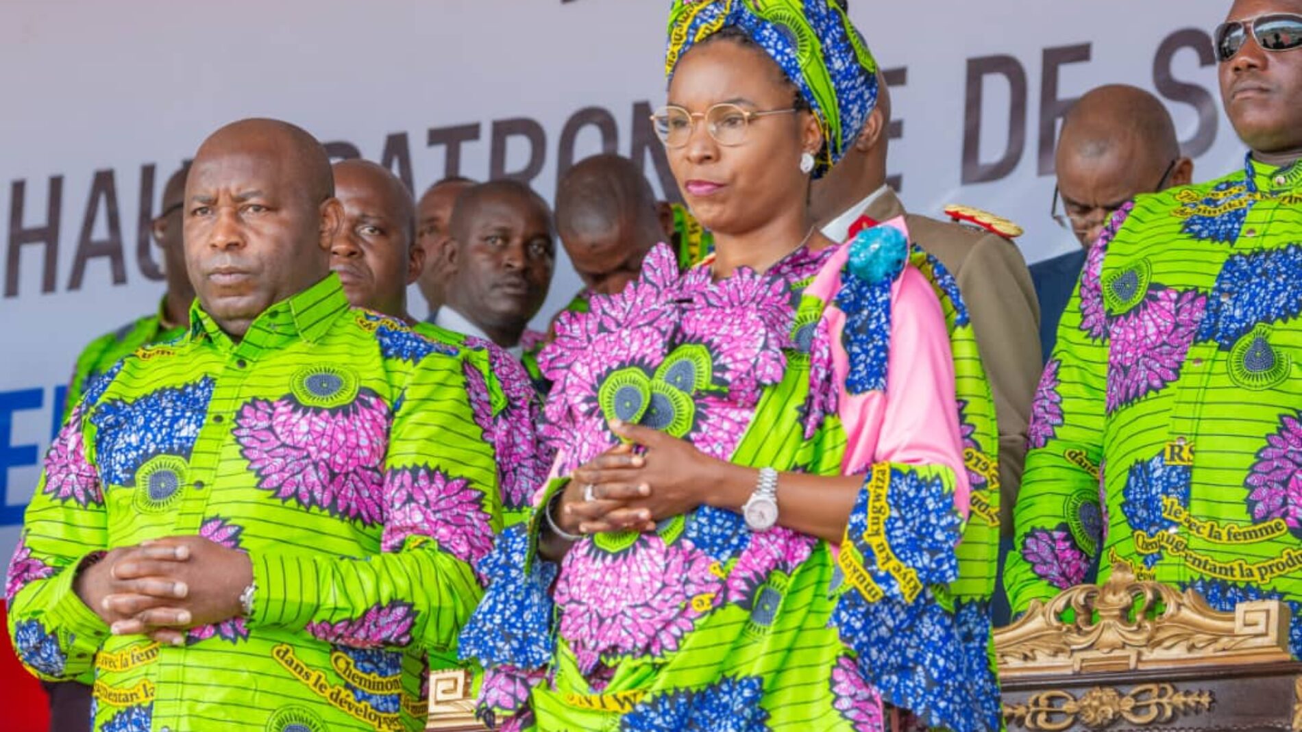 Photo de la semaine : le président Neva ne regrette pas d&rsquo;avoir souhaité que les homosexuels soient lapidés et le désire encore
