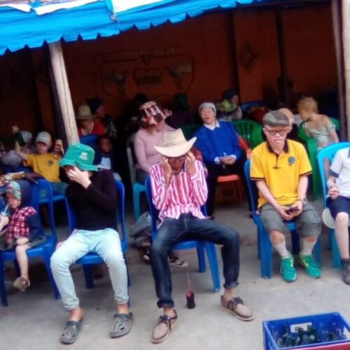 Photo de la semaine: le cancer de la peau, une menace pour les albinos du camp de Nakivale