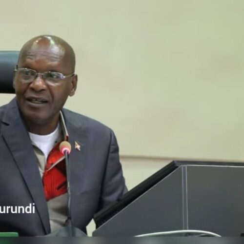 Burundi : le président de l&rsquo;Assemblée nationale interdit aux députés de dénoncer la crise actuelle et compte réintroduire la peine de mort pour les perturbateurs de l&rsquo;économie