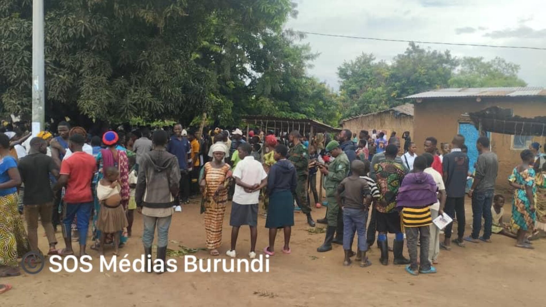 Uvira: 5 wamejeruhiwa katika mapigano kati ya wanajeshi wa Burundi na wanamgambo kutoka jamii ya Bafulero Takriban vijana watano waliokuwa sehemu ya kundi la wanamgambo kutoka jamii ya Bafulero