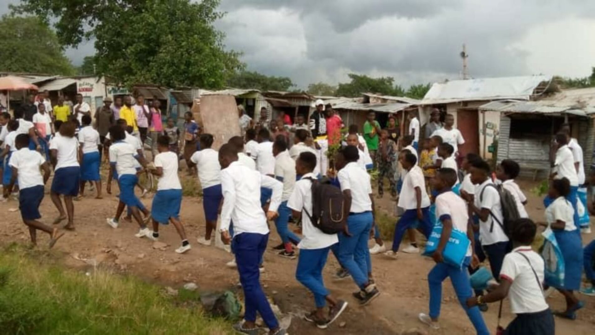 DRC (Lusenda): Teachers demand hygiene equipment from UNHCR to protect themselves against Mpox