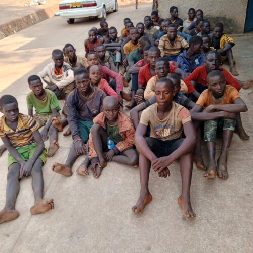 Tanzanie-Burundi : la police tanzanienne extrade plus de 60 Burundais dont des mineurs pour la plupart