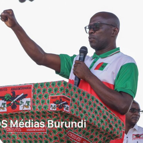 Kirundo : le secrétaire général du CNDD-FDD a visité les Imbonerakure des communes frontalières avec le Rwanda pour les appeler à plus de vigilance