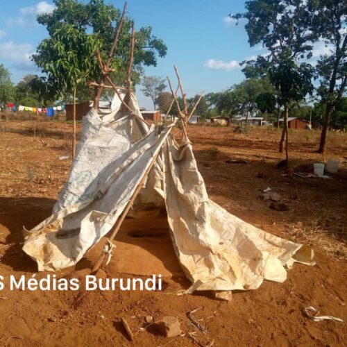 Nduta (Tanzania): the administration refuses to rebuild and replace the latrines