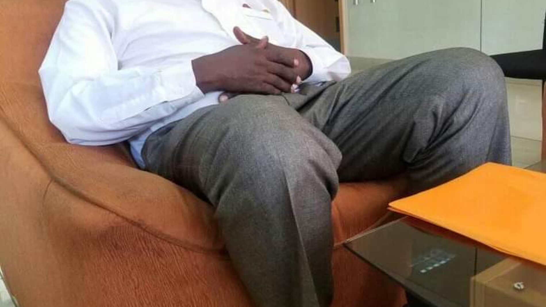 Nyarugusu (Tanzania) : a representative of Burundian refugees dismissed for his alleged opposition to forced repatriation