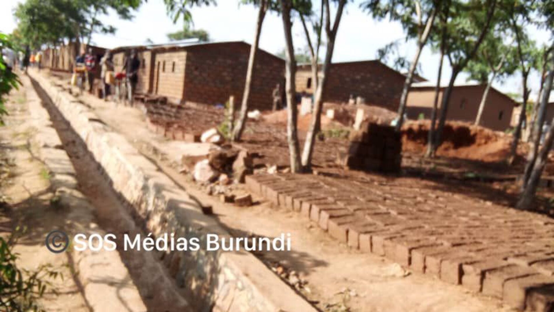 Mahama (Rwanda): lack of housing for new refugees
