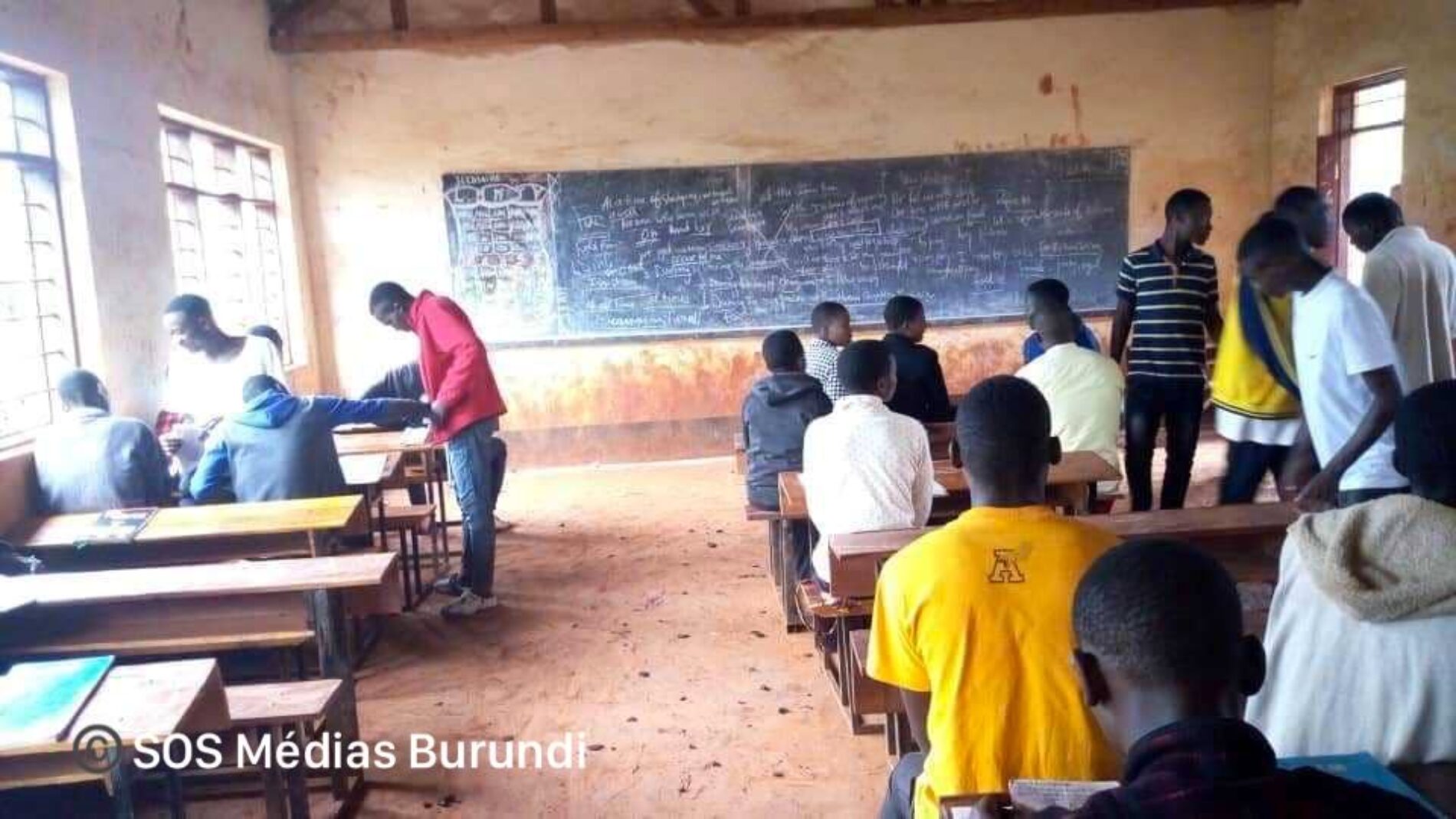 Tanzania: karibu wanafunzi elfu moja wakimbizi wa Burundi wanafanya mitihani ya serikali