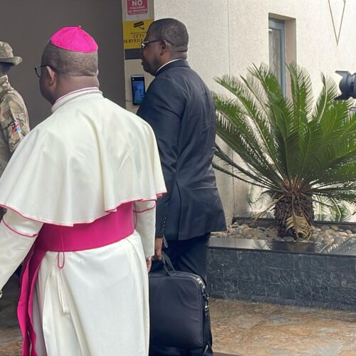 Goma : les évêques catholiques et les représentants de l&rsquo;église protestante ont visité les nouveaux maîtres et plaidé pour un dialogue inclusif