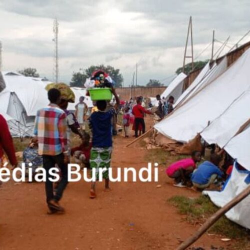 Bujumbura : près de 800 policiers et militaires congolais ont fui vers le Burundi