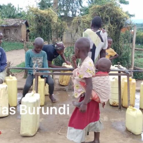 Nakivale (Uganda) : humanitarian aid for malnourished children suspended
