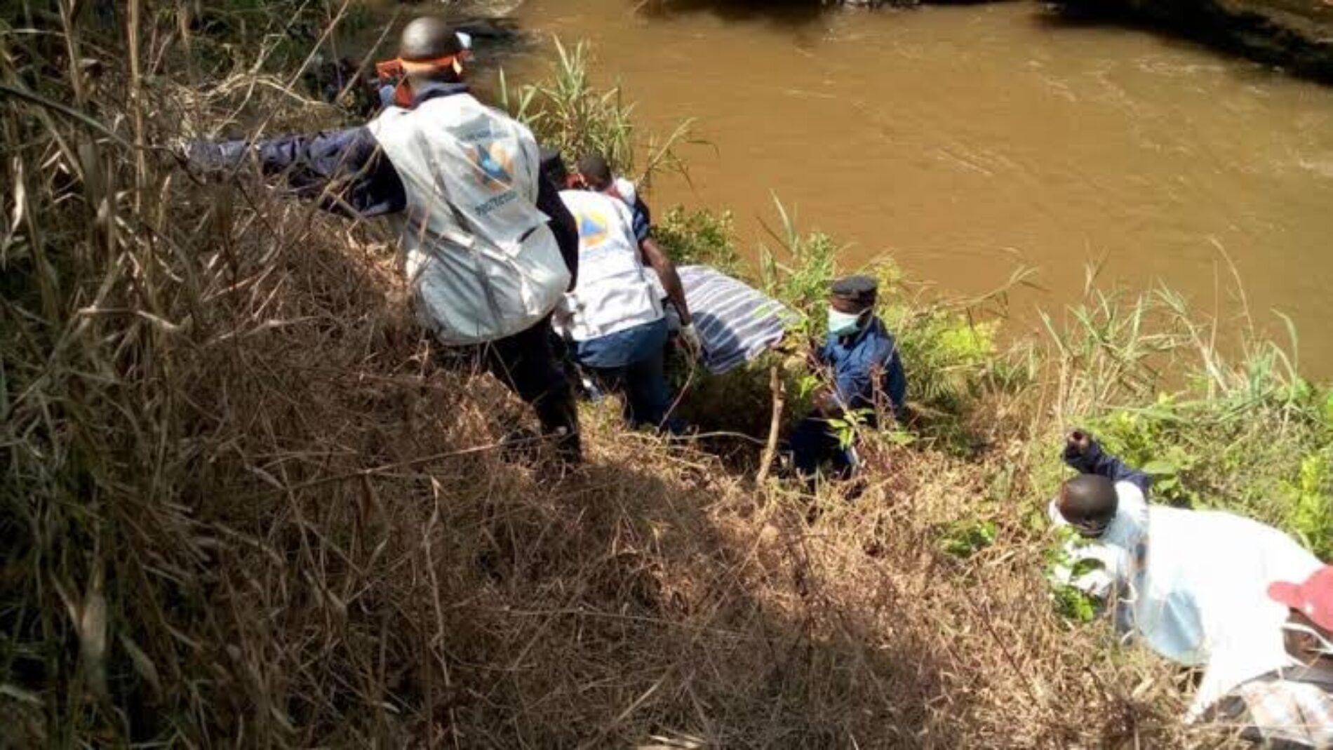 Giheta: discovery of a corpse