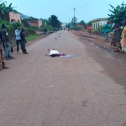 Gitega: mtengemeza nywele alipatikana amekufa kwenye RN8