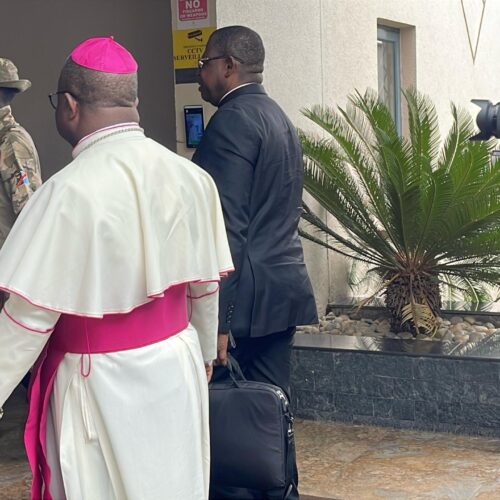 Goma : Catholic bishops and representatives of the Protestant church visited the new masters and pleaded for an inclusive dialogue