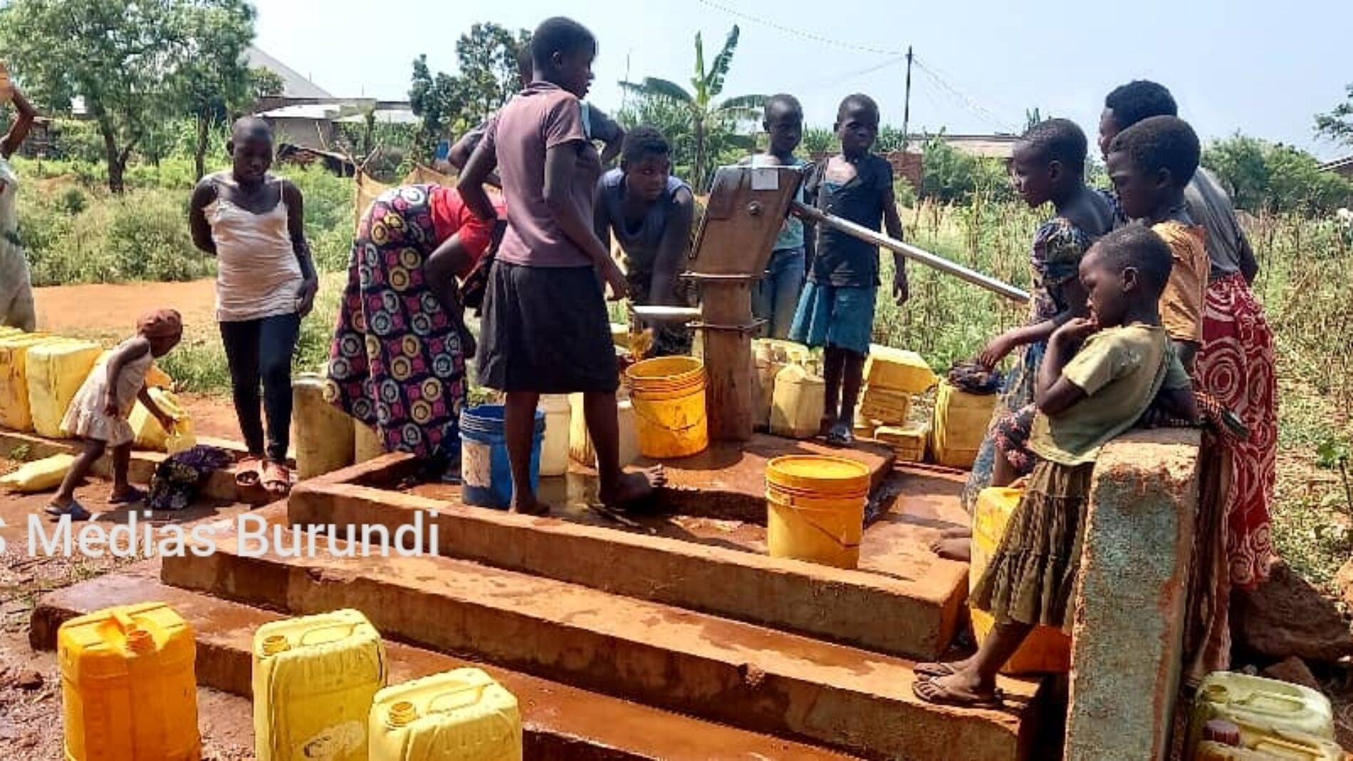 Muyinga en crise : la pénurie d’eau paralyse le centre urbain