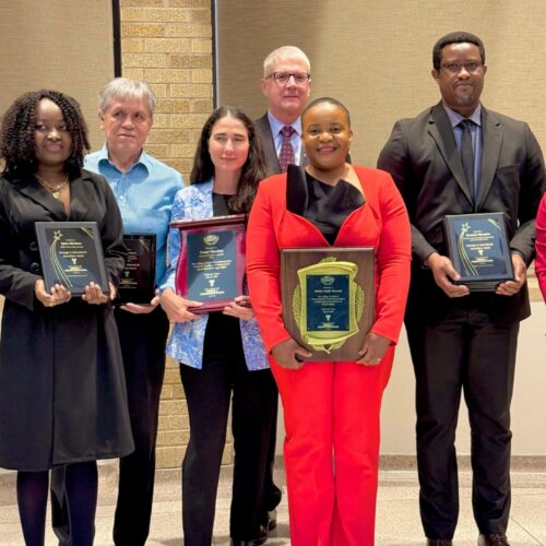 USA : cinq journalistes burundais reçoivent le prix du courage international du journalisme offert par le Texas Tech University