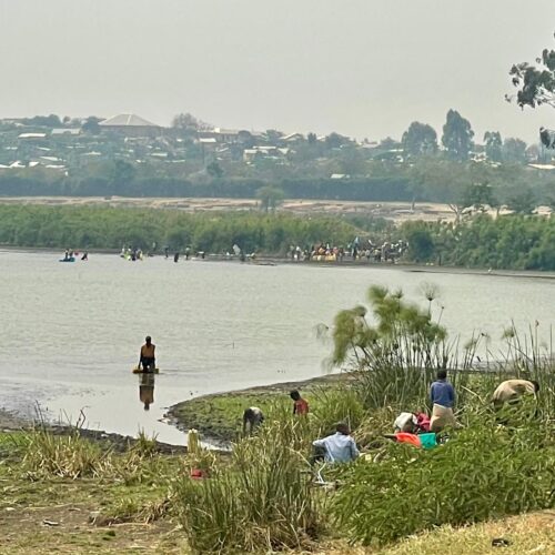 Nakivale (Uganda): Takriban wakimbizi wapya elfu kumi wanakaribishwa katika mazingira hatarishi