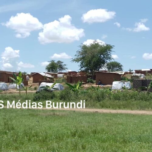 Nakivale (Uganda) : the World Bank supports the empowerment of single refugee mothers