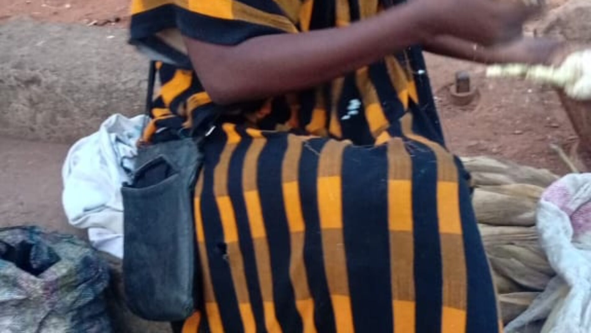 Bujumbura : street vendors – “We no longer survive, we’re enduring”