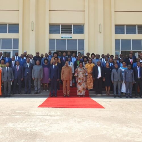 Burundian Parliament : private media banned