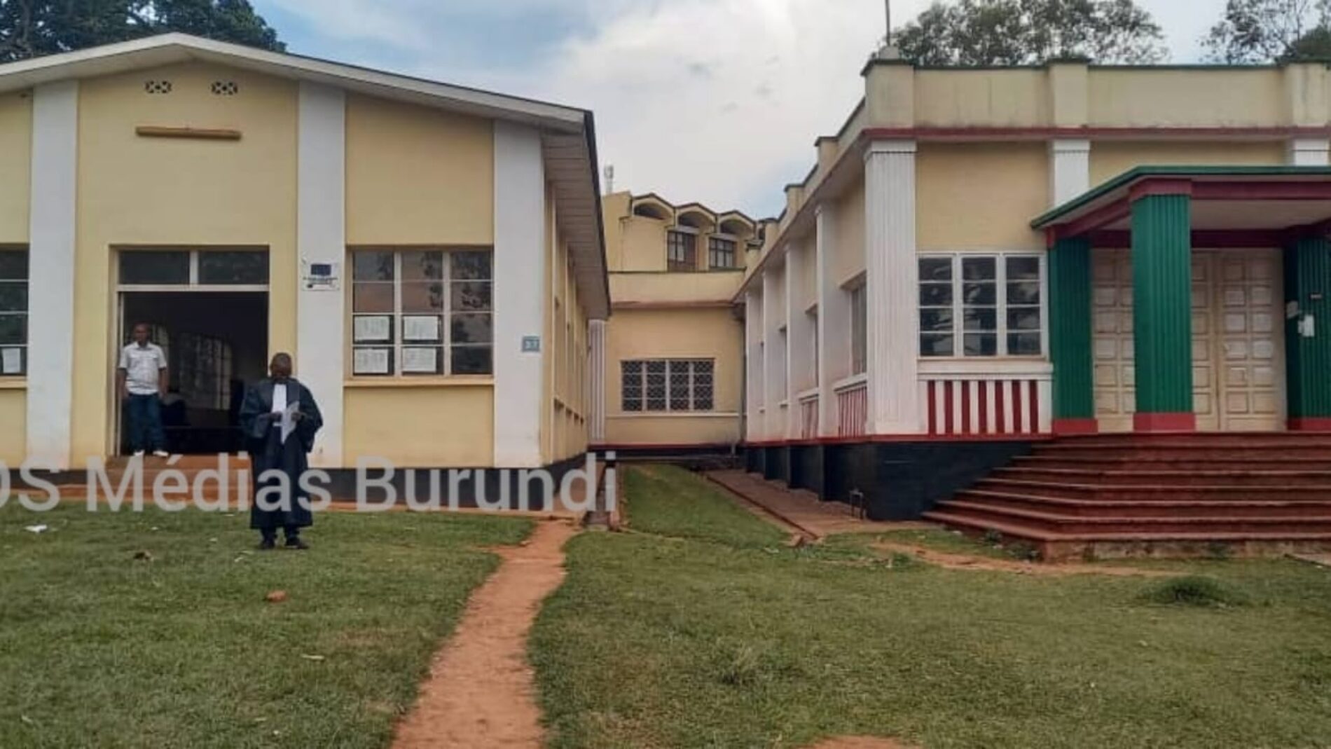 Gitega : a physician sentenced to three years in prison for refusing to help a child in danger