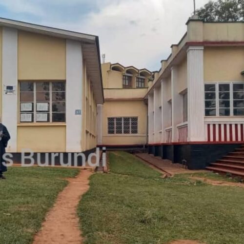 Gitega : a physician sentenced to three years in prison for refusing to help a child in danger