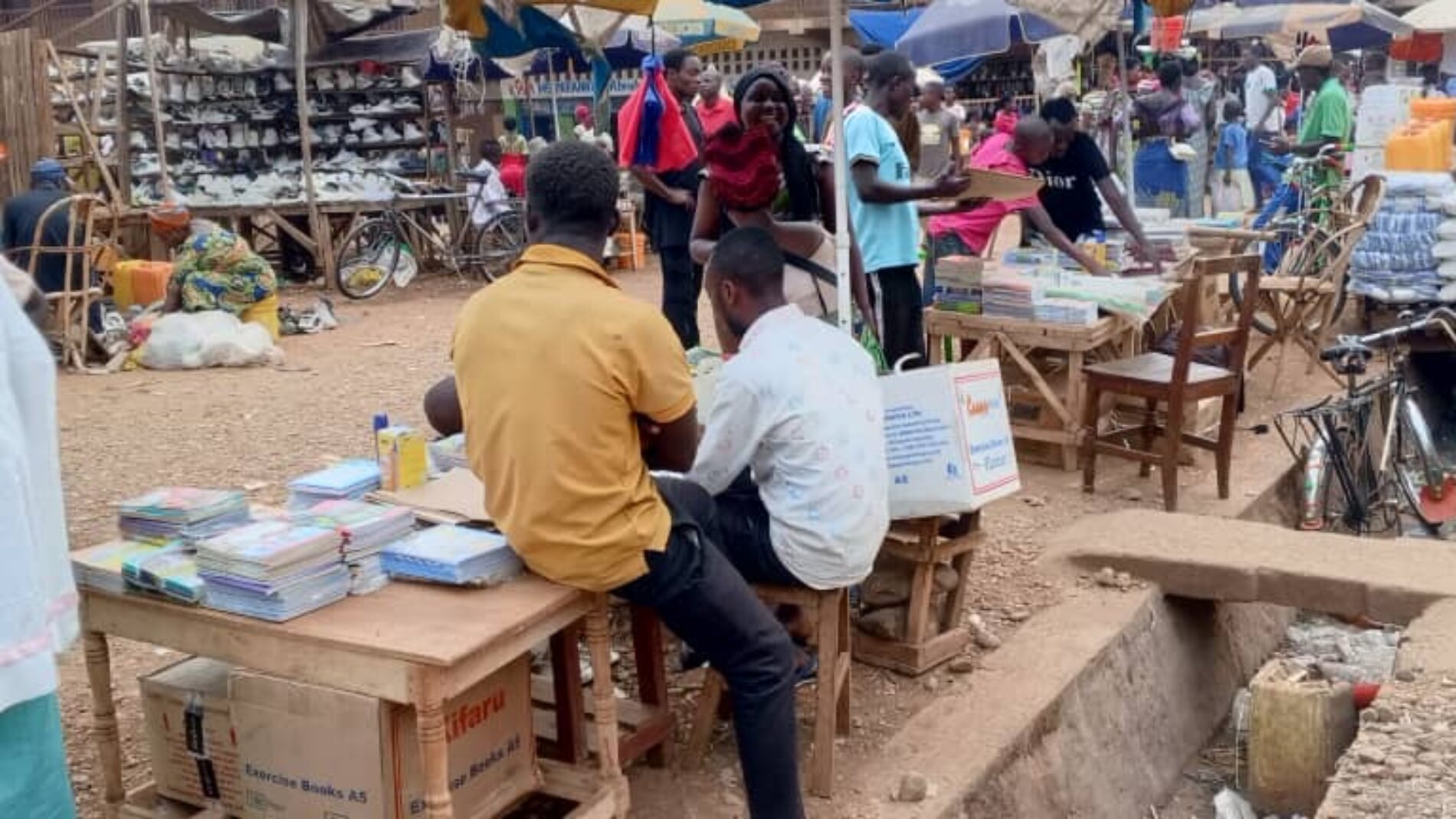 Back to school – parents strangled by soaring prices