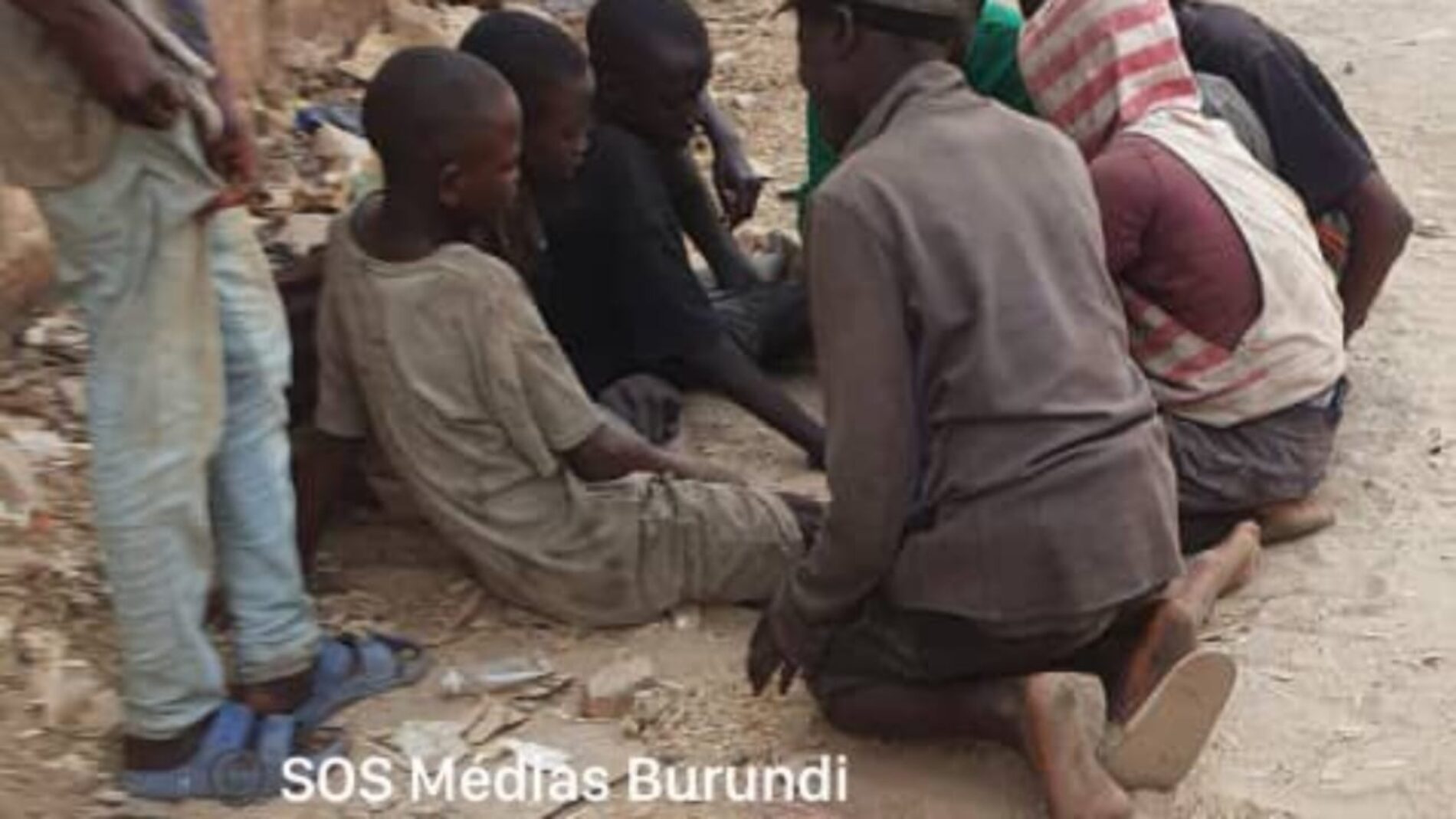Crise sociale à Burunga : les Batwa demandent plus d’aide pour sauver l’école et la survie des familles