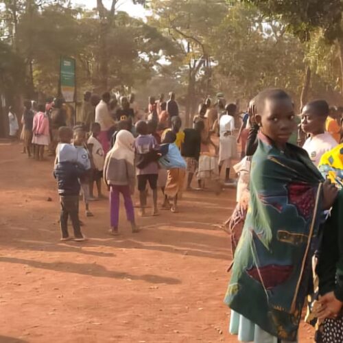 Nyarugusu (Tanzanie) : un hôpital fermé, des réfugiés burundais saisissent le HCR