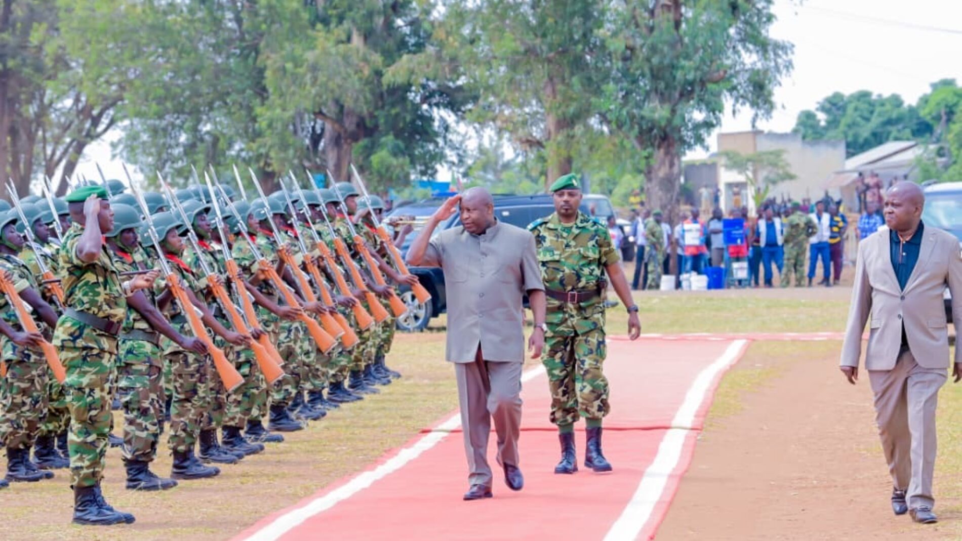 The President of Burundi calls on district administrators to remain close to the population