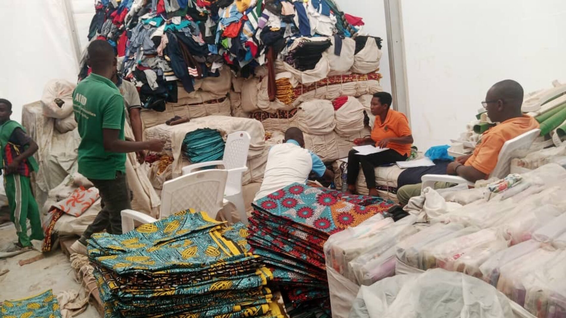 Musenyi : protests over incomplete UN Women distribution
