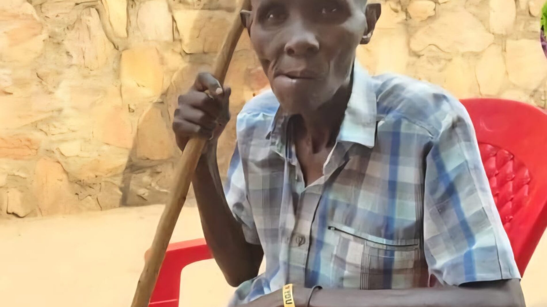 Burundi : un vieillard de 76 ans condamné à perpétuité malgré l’absence de preuves dans une affaire de viol