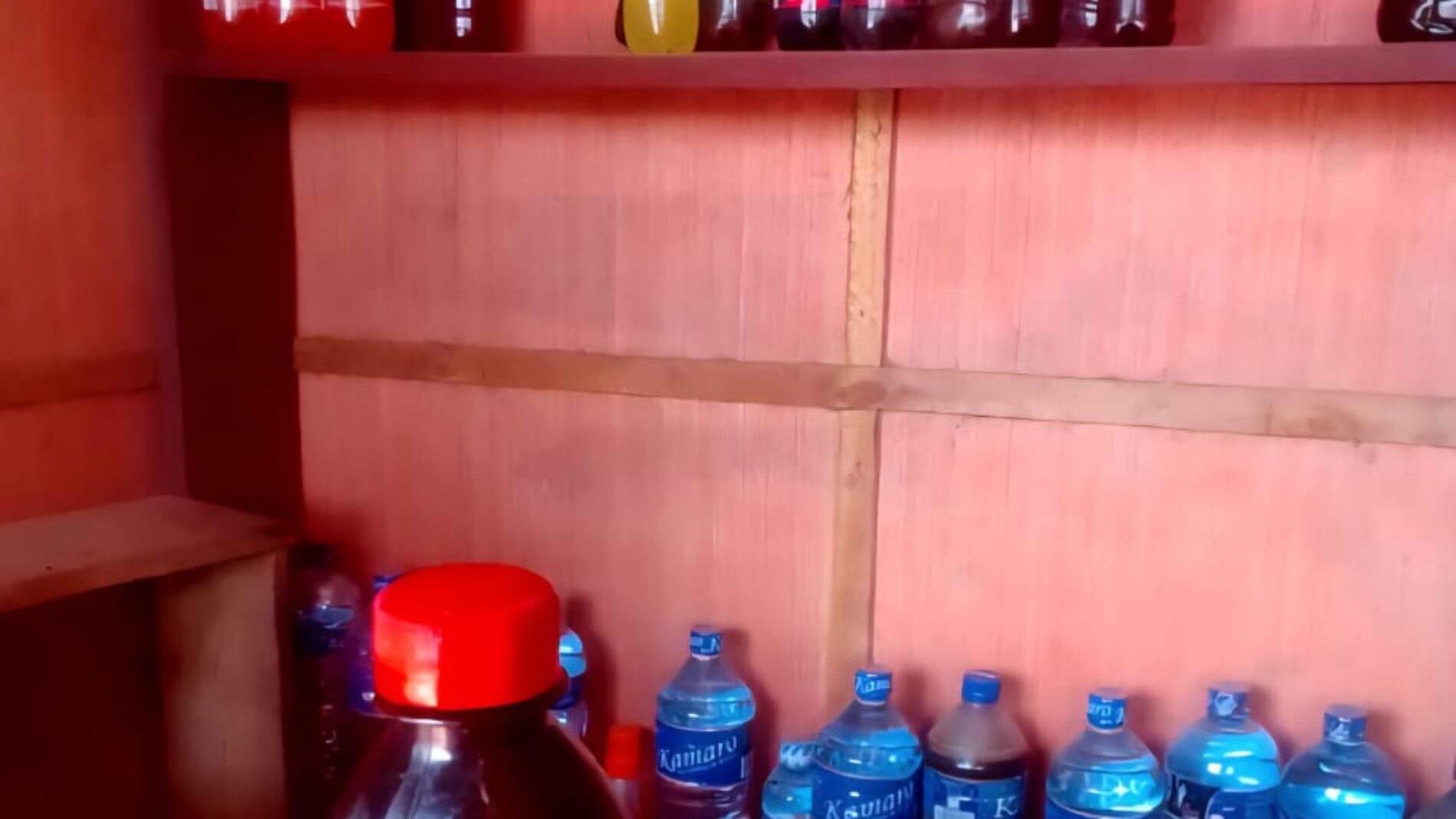 Pombe Haramu: Vijana wa Buhumuza walala kimya