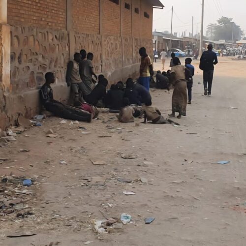 Photo de la semaine-Bujumbura face au manque criant de latrines publiques : la population dénonce une amende jugée injuste