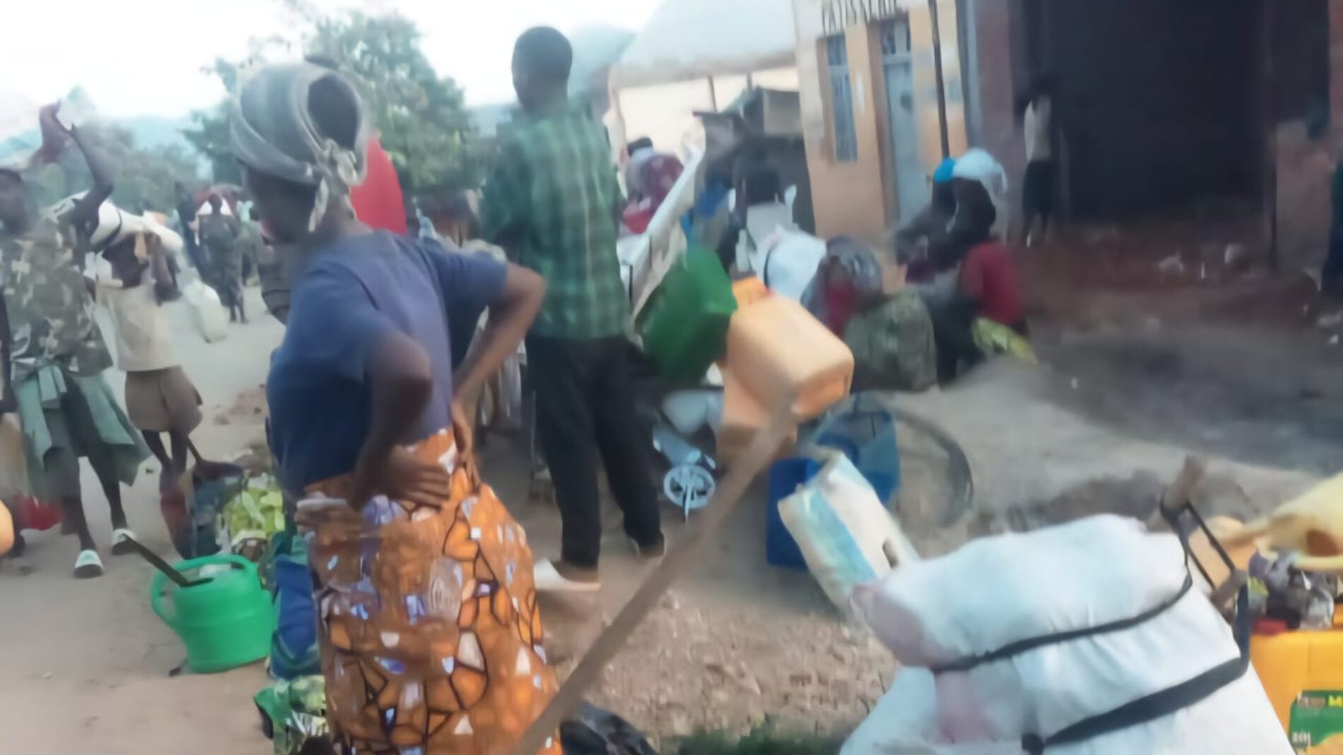 Sud-Kivu : le M23 s’empare de Sange, provoquant un afflux massif vers le Burundi et un repli des troupes burundaises