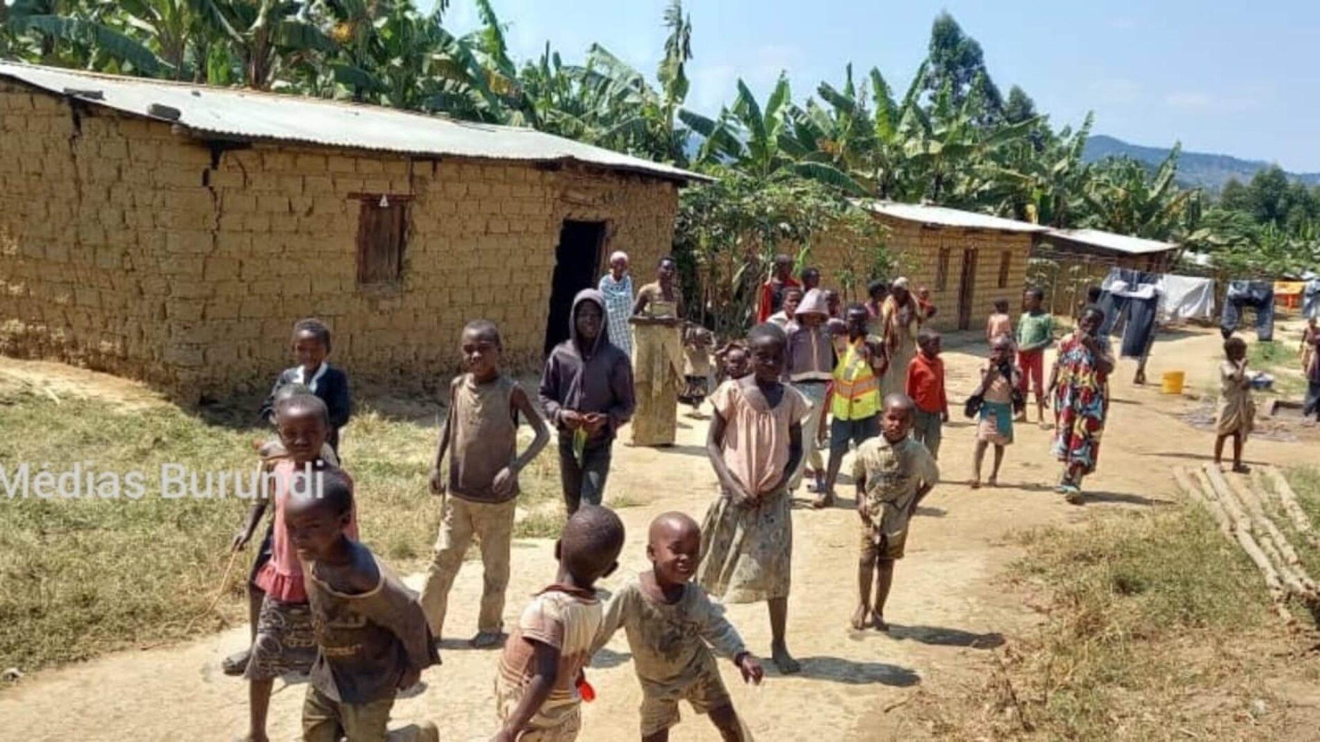 Burundi : plus de 240 rapatriés du Rwanda et de l’Ouganda accueillis à Muyinga