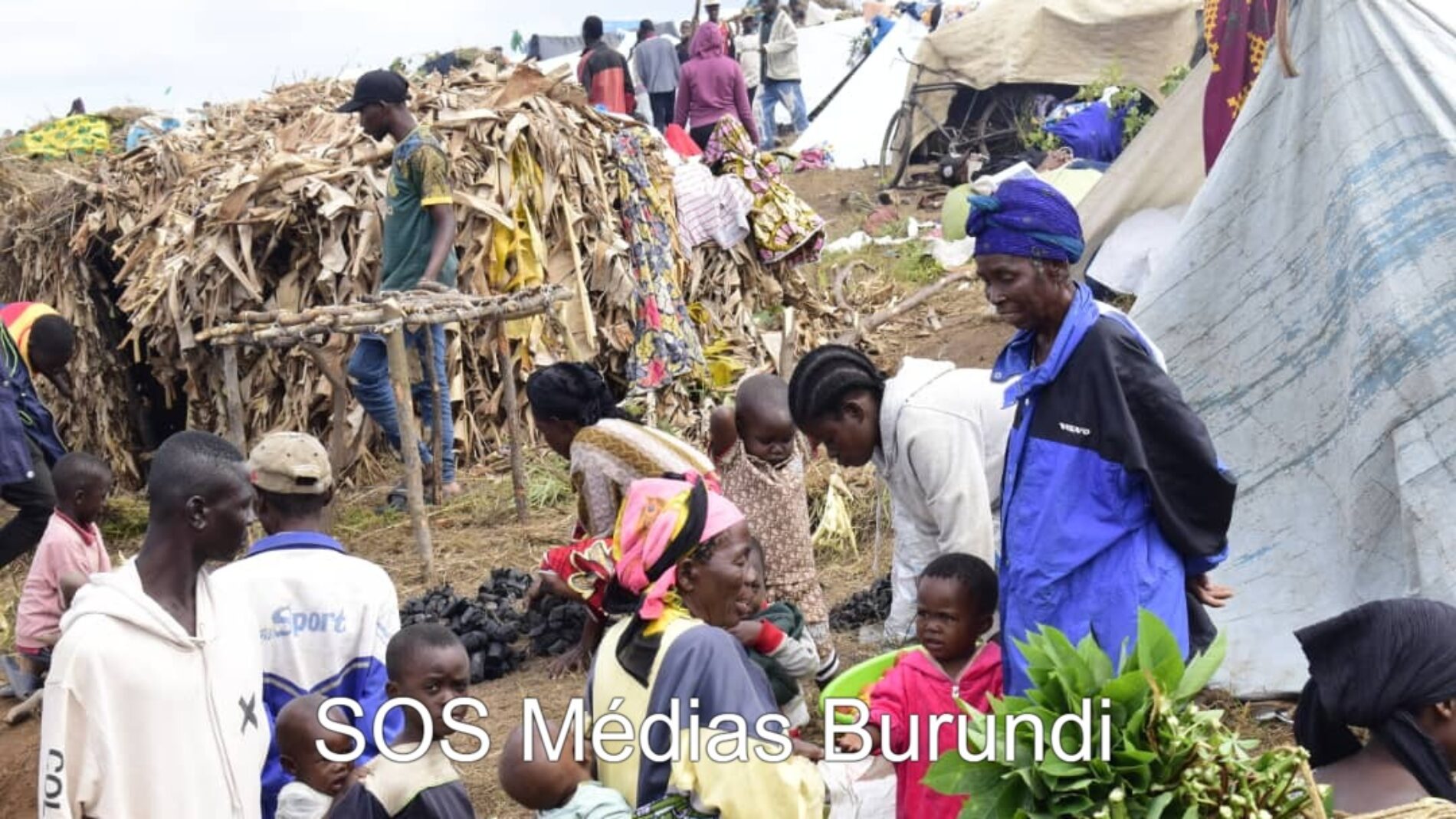 Burundi : plusieurs dizaines de milliers de réfugiés congolais bloqués, privés de logement autonome et de retour