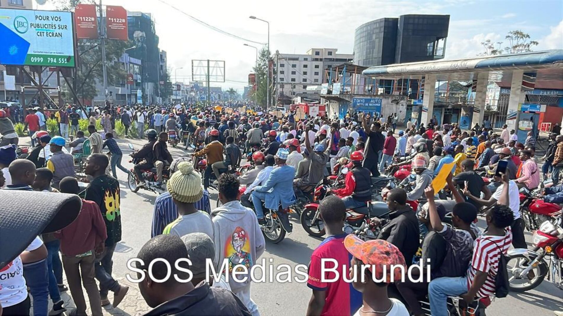 RDC : reprise des activités à Uvira et manifestations à Goma contre le retrait de l’AFC/M23