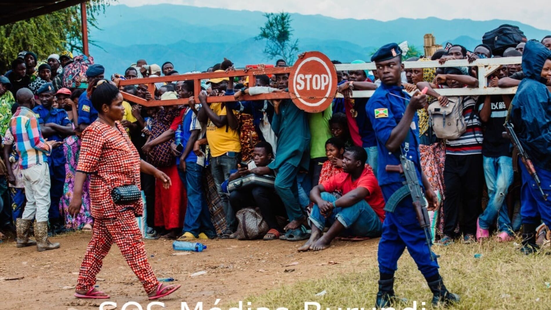 Gatumba : humanitarian crisis and police violence at the Congolese refugee transit center