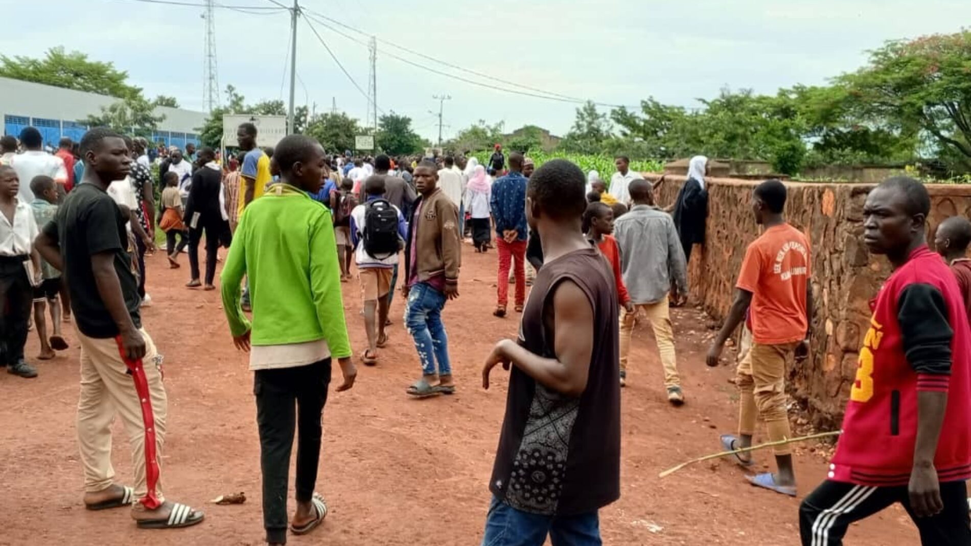 Burundi: Wapiganaji wakimbizi watuhumiwa kuwafanyia ugaidi raia katika mkoa wa mpakani wa Bujumbura