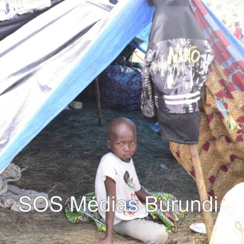 Burundi : Refugee families fleeing war, separated from loved ones and facing uncertainty