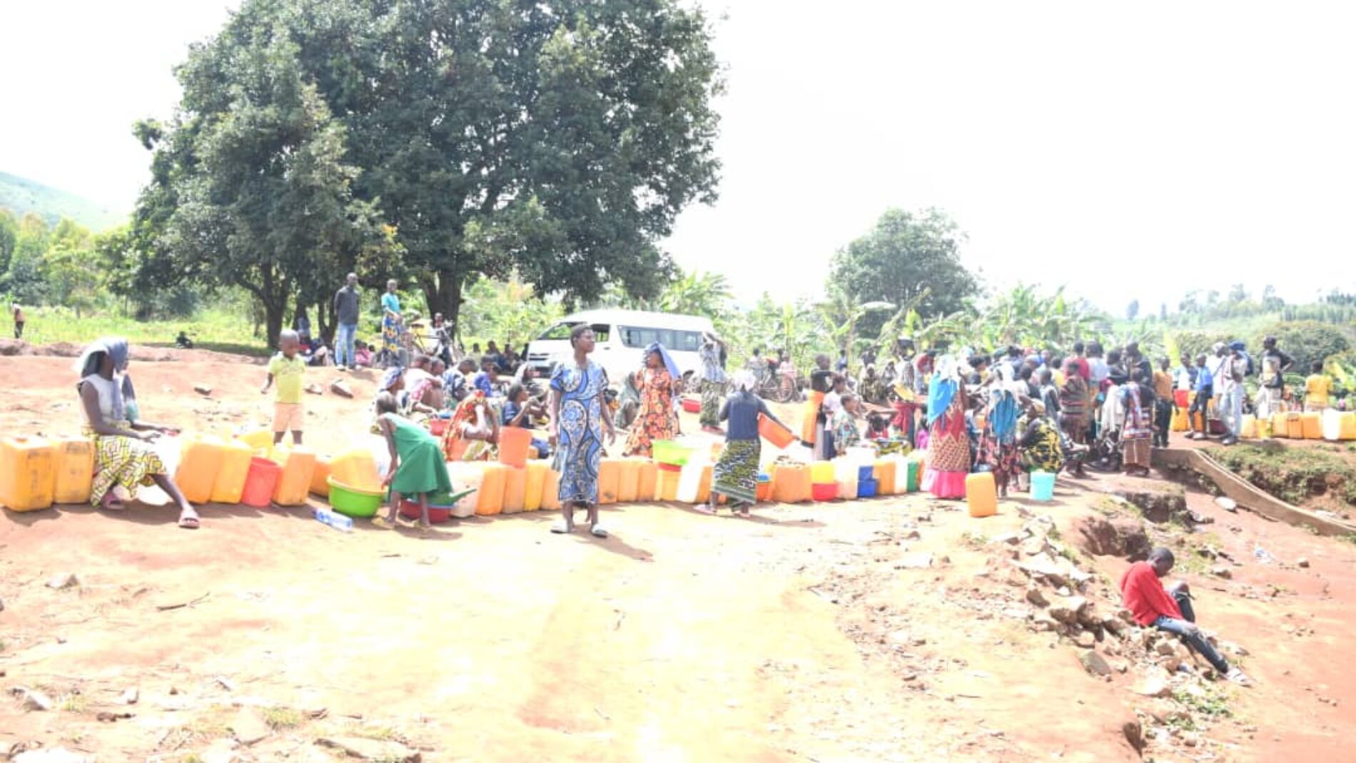 Busuma : la pénurie d’eau et l’insalubrité menacent la vie des réfugiés congolais