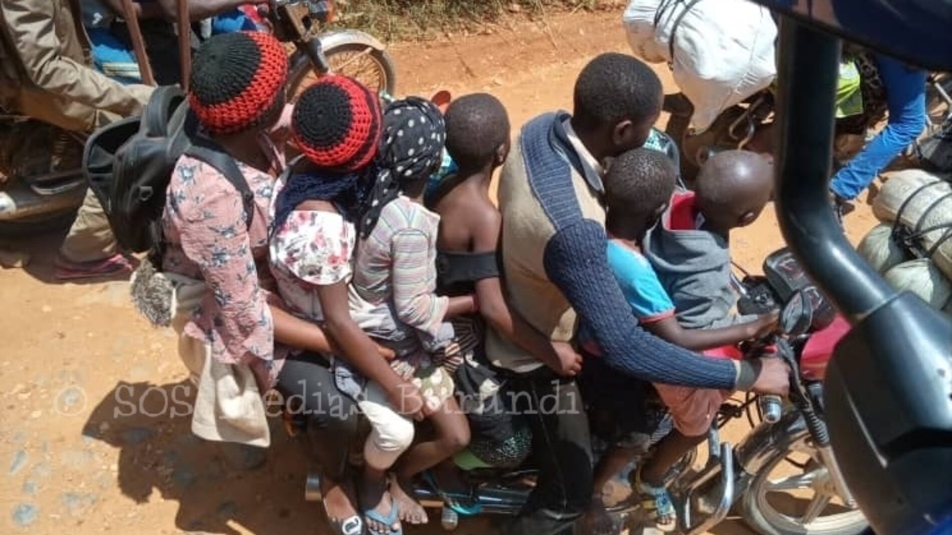 Lubero: Mashambulizi ya ADF yawaacha takriban 15 wafariki, mashirika ya kiraia yanasikitishwa na ukosefu wa majibu ya wanajeshi.
