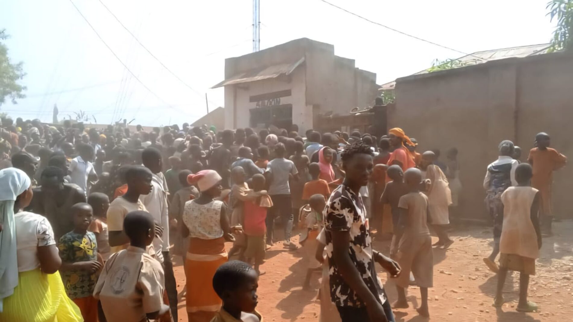 Triple meurtre à Nyanza : un homme soupçonné d’avoir tué son épouse, son enfant et une autre femme
