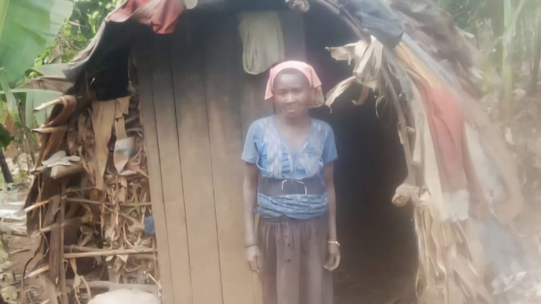 Muyinga : plus de 270 familles Batwa toujours sans tôles, un an après la promesse de l’État