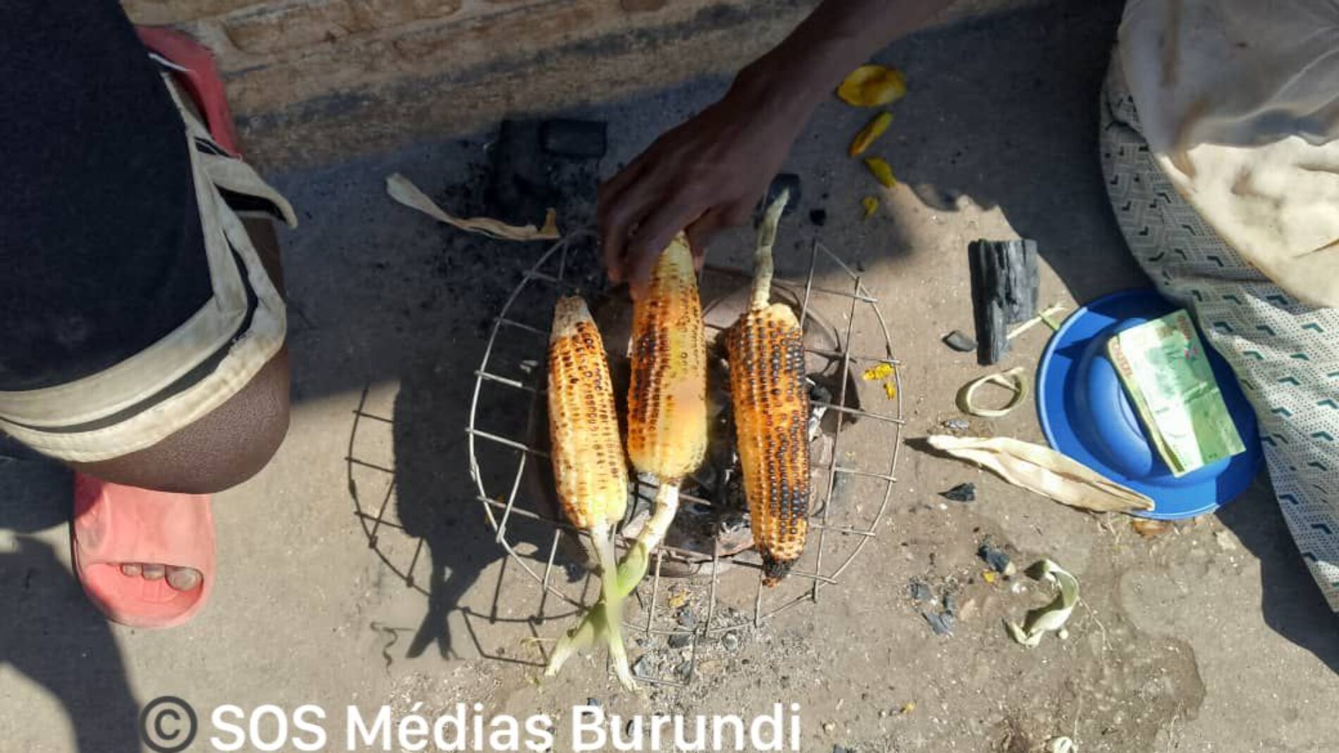 Bukinanyana : des agriculteurs accusent l’administrateur communal Isaac Niyokwizera d’asphyxier le commerce du maïs