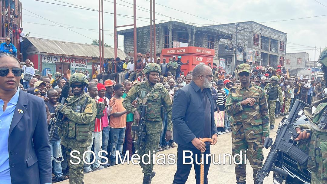 Corneille Nangaa, flanqué de ses gardes, s’affiche publiquement à Goma, Nord-Kivu, février 2026. ©SOS Médias Burundi
