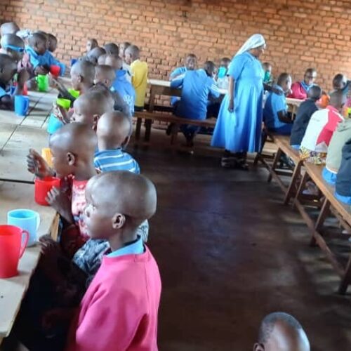 Picha ya wiki-Gitega: shule ya watoto wasioona yatoa ombi la haraka la usaidizi