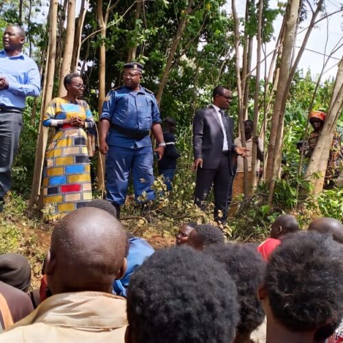 Gitega: Baada ya wizi mbaya, watu watatu wanaoshukiwa kuwa wauaji waliuawa na kundi la watu wenye hasira.